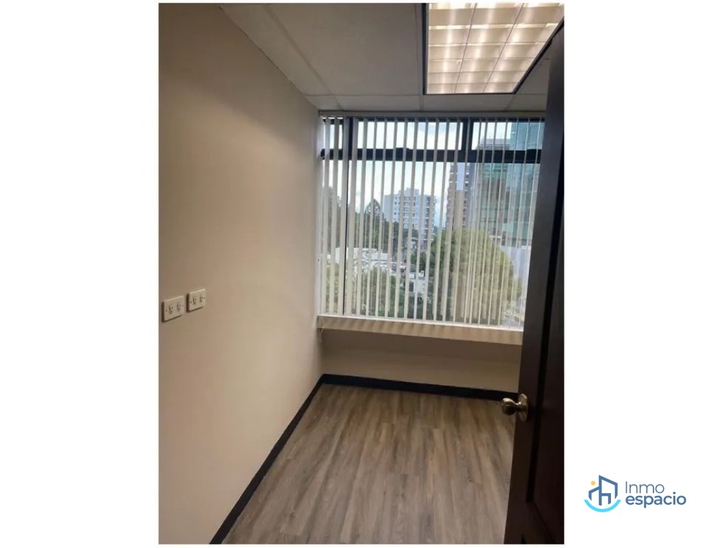 Clínica en renta en Vista Hermosa Zona 15 – Dentro de Multimedica - 7