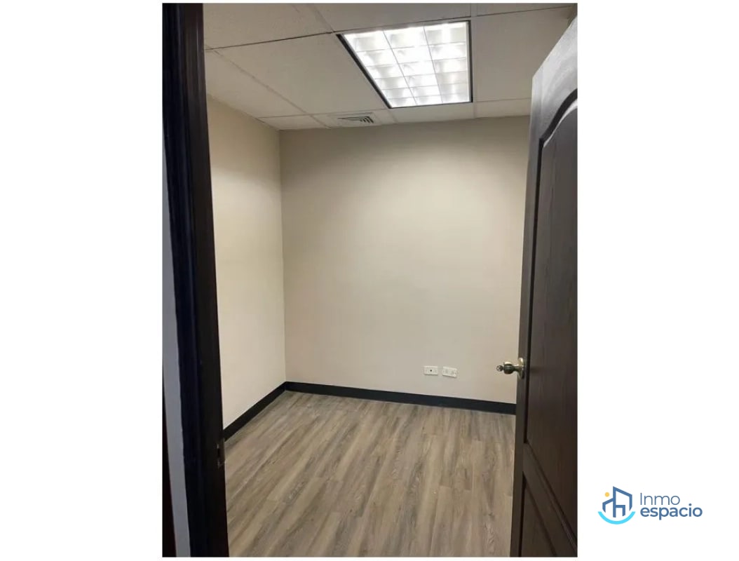 Clínica en renta en Vista Hermosa Zona 15 – Dentro de Multimedica - 6