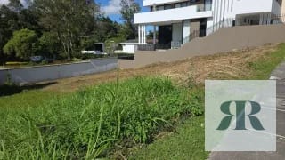 *Venta Terreno Lomas de San Isidro, Zona 16* — Terreno en Venta en Lomas de San Isidro, Zona 16, Guatemala, Ciudad — miniatura 2 de 6