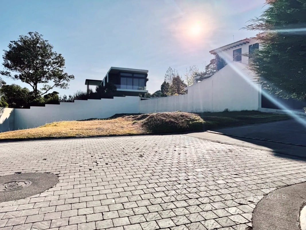 Fraijanes • Terreno en Venta • Lazos de Fraijanes • 790 V² - 5