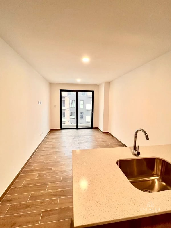 Zona 14 • Apartamento en Renta • Edificio Parque 14 - 5