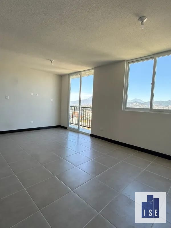 Apartamento en venta Esenta zona 12 — Apartamento en Venta en Zona 12, Guatemala, Ciudad — foto 2 de 16