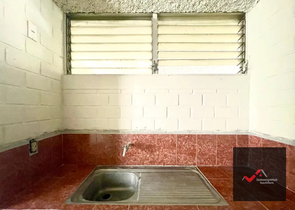 CASA EN VENTA BALCONES DE SAN CRISTÓBAL, ZONA 8 MIXCO - 14