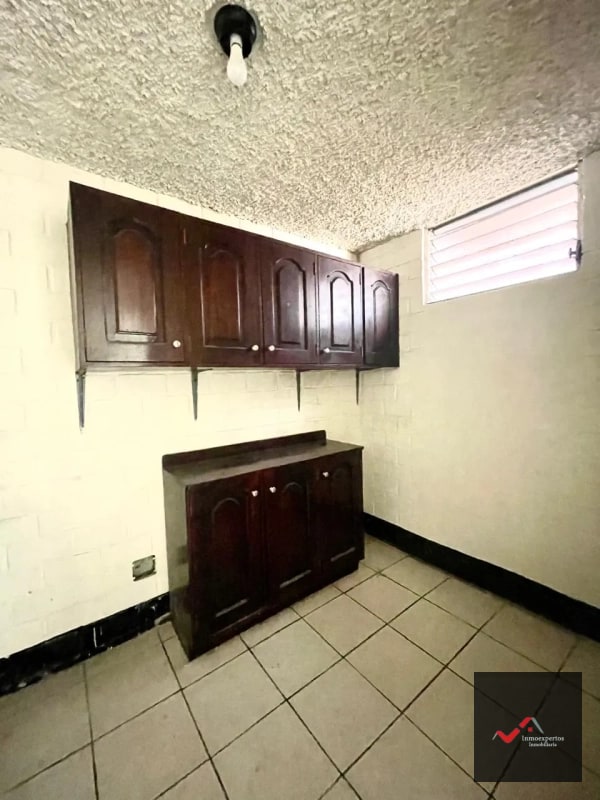 CASA EN VENTA BALCONES DE SAN CRISTÓBAL, ZONA 8 MIXCO - 11