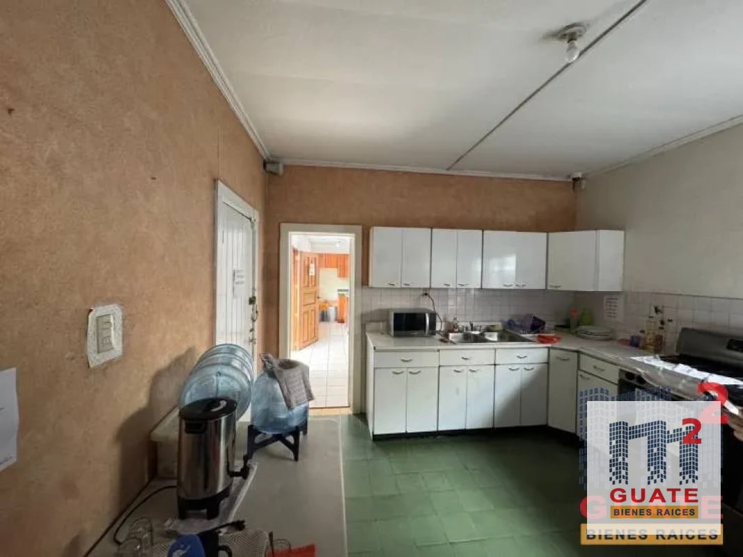 Casa fuera de condominio en Renta, Zona 13 - 8