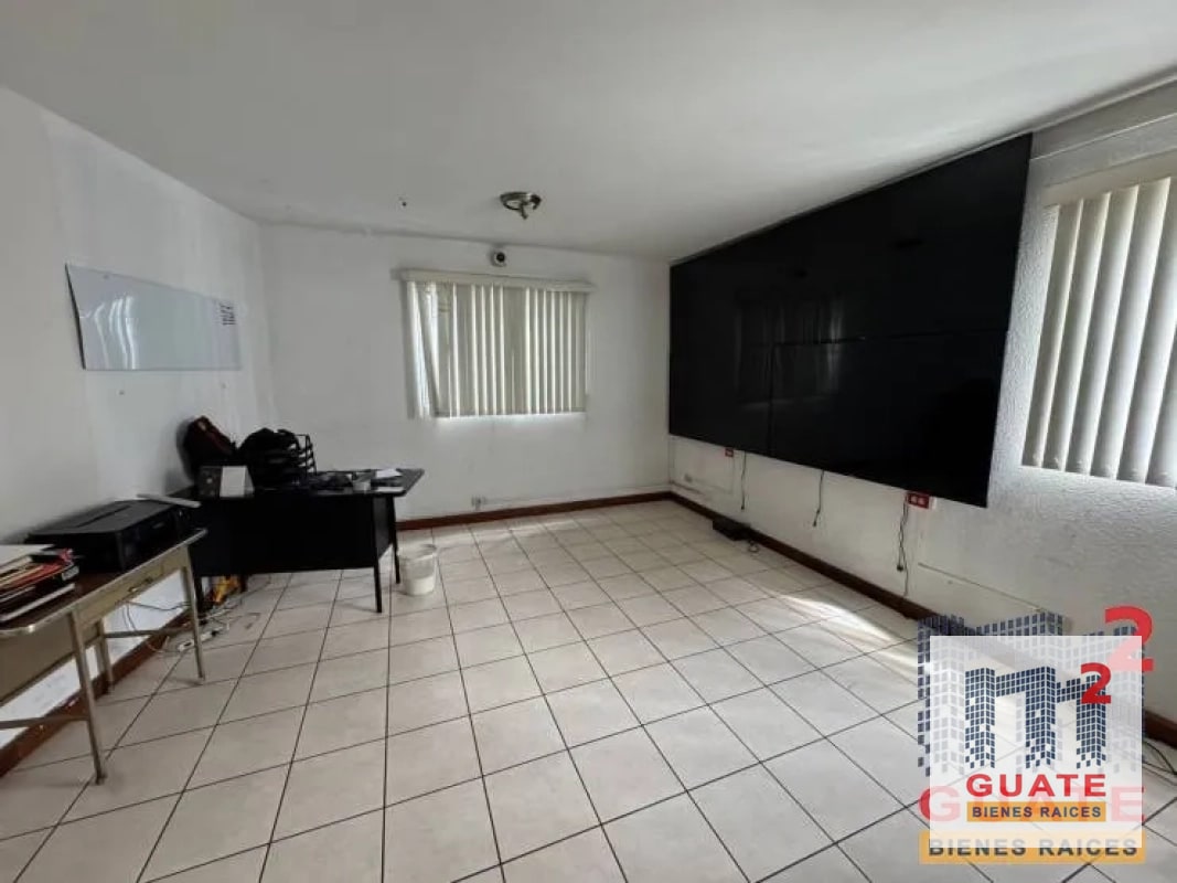 Casa fuera de condominio en Renta, Zona 13 - 6