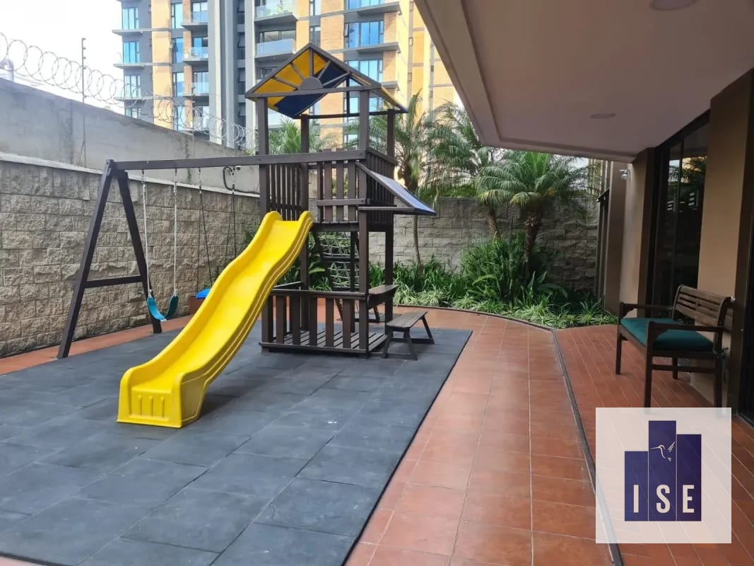 Apartamento en Venta Tiffany II z.10 — Apartamento en Venta en Tiffany II, Zona 10, Guatemala, Ciudad — foto 3 de 11
