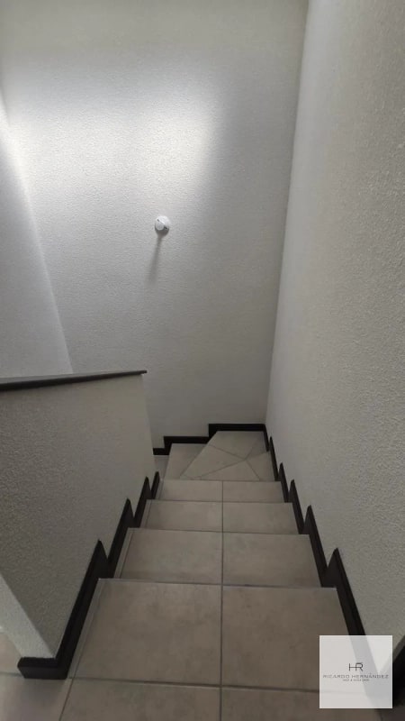 Alquiler de Casa Familiar: Colinas Premier, Palencia - 13