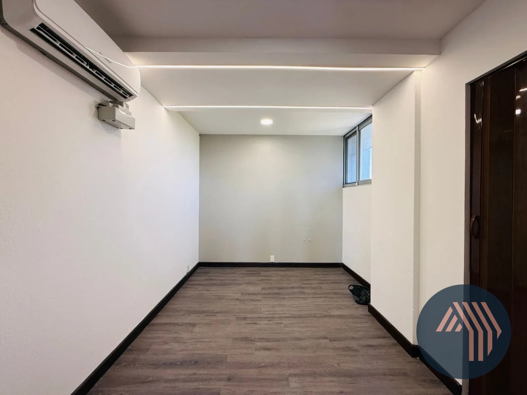 ALQUILER DE CLINICA REMODELADA - CENTRO MÉDICO, ZONA 10 - 3