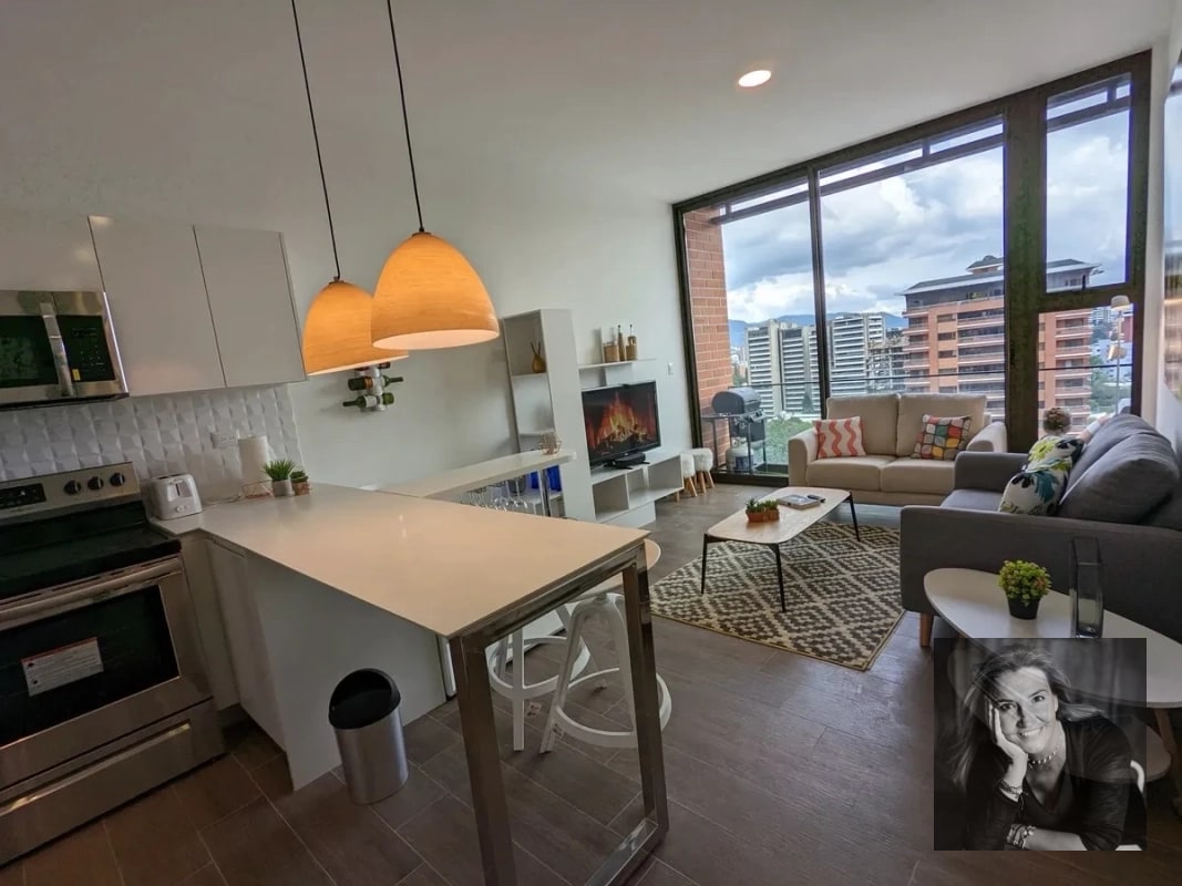 Apartamento Amueblado en Venta – Edificio DiagoSeis, Zona 10 - 15