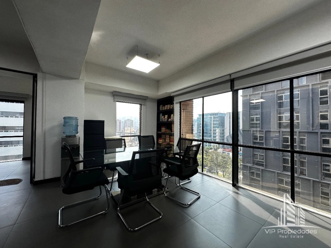 Oficina en alquiler en zona 10, Edificio Paladium - 8