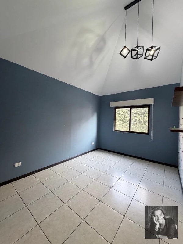 Casa en Venta en Vistas de San Isidro – Zona 16 - 6