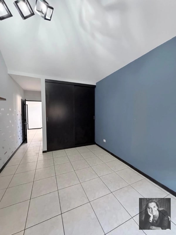 Casa en Venta en Vistas de San Isidro – Zona 16 - 5