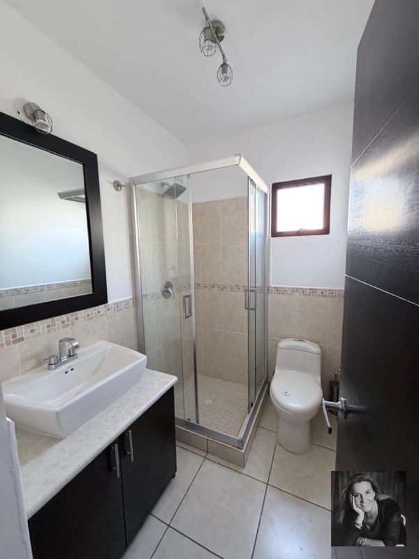 Casa en Venta en Vistas de San Isidro – Zona 16 - 4