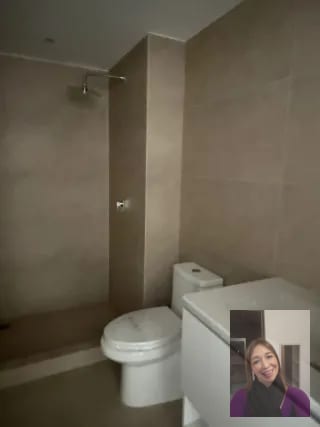 Apto Edificio Inara Zona 4 — Apartamento en Alquiler en Inara Cuatro Norte, Zona 4, Guatemala, Ciudad — miniatura 13 de 17