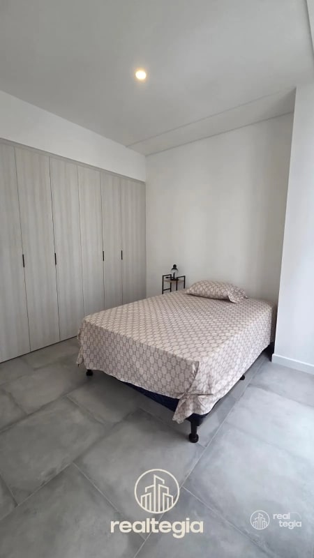 APARTAMENTO ANTARES DE CAYALÁ ZONA 16 - 1