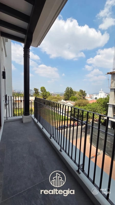 APARTAMENTO NOGALES DE CAYALÁ ZONA 16 - 1