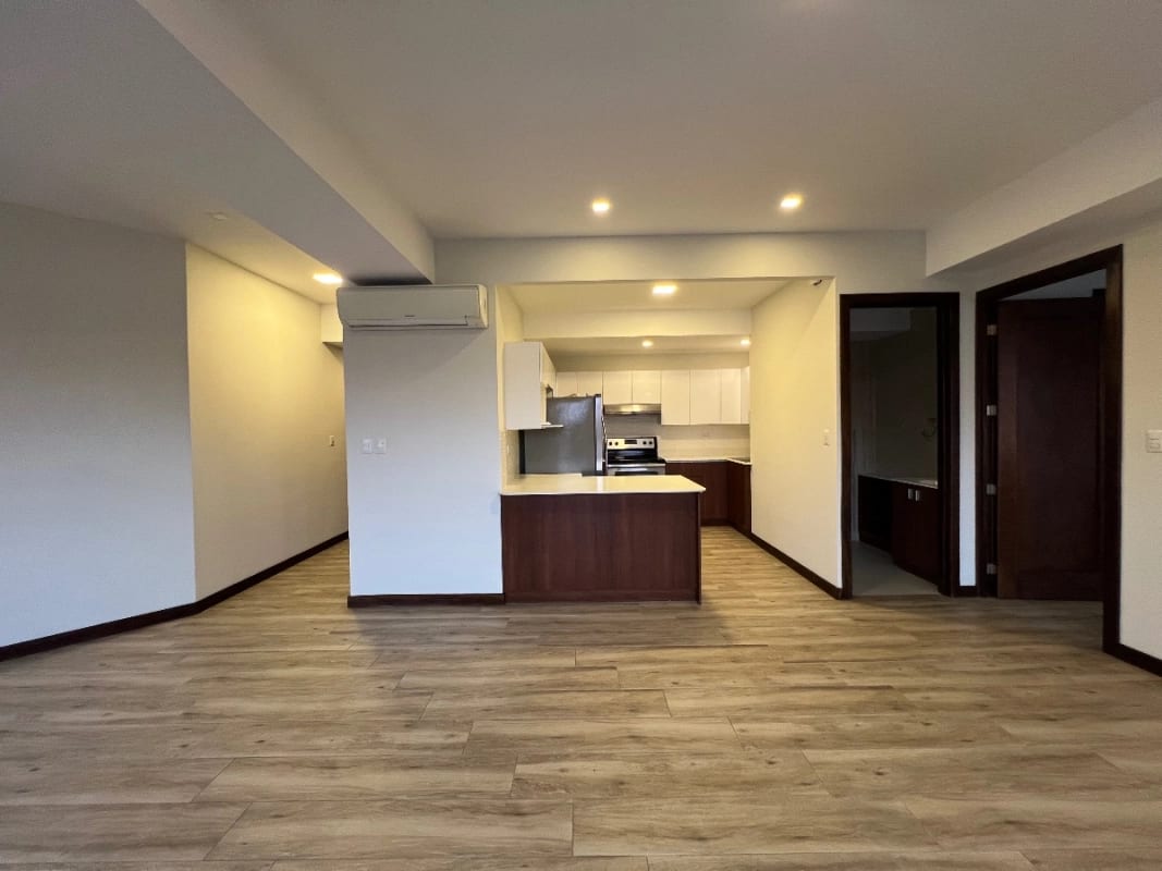 APARTAMENTO RENTA ZONA 15, VH2, 88 MTS2 , 1 DORMITORIO, 1.5 BAÑOS, 2 PARQUEOS TANDEM $1,125 — Apartamento en Alquiler en Vista Hermosa II, Zona 15, Guatemala, Ciudad — foto 7 de 8