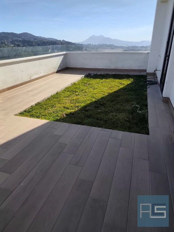 *Moderno Penthouse de 2 hab con jardín para estrenar, en venta en Vista Hermosa II, zona 15. Vistas espectaculares* - 11