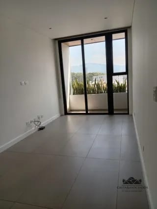 APARTAMENTO EN RENTA ZONA 10 — Apartamento en Alquiler en Zona 10, Guatemala, Ciudad — miniatura 7 de 12