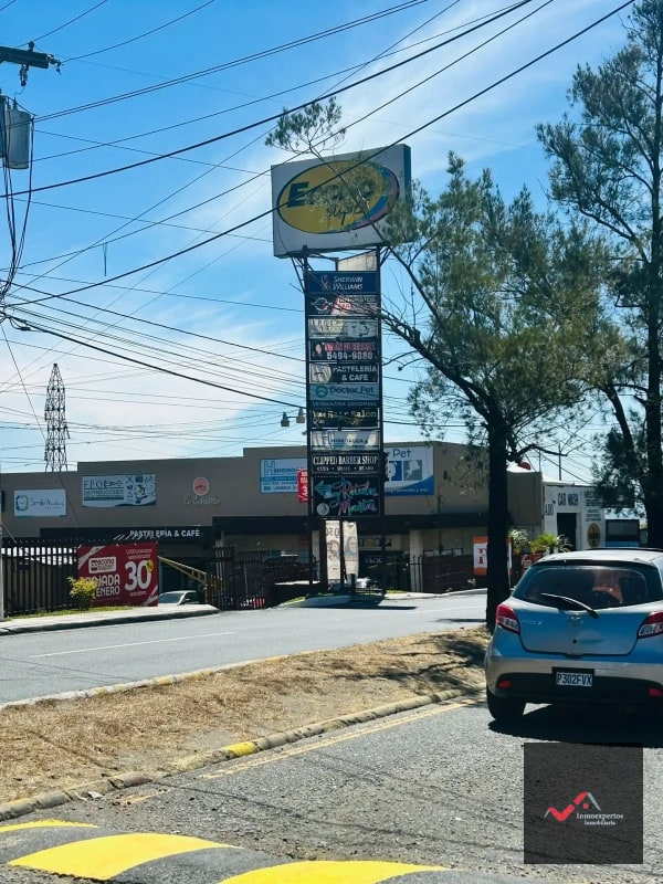 Local en Venta Boulevard Sur, San Cristóbal, Zona 8 de Mixco - 7