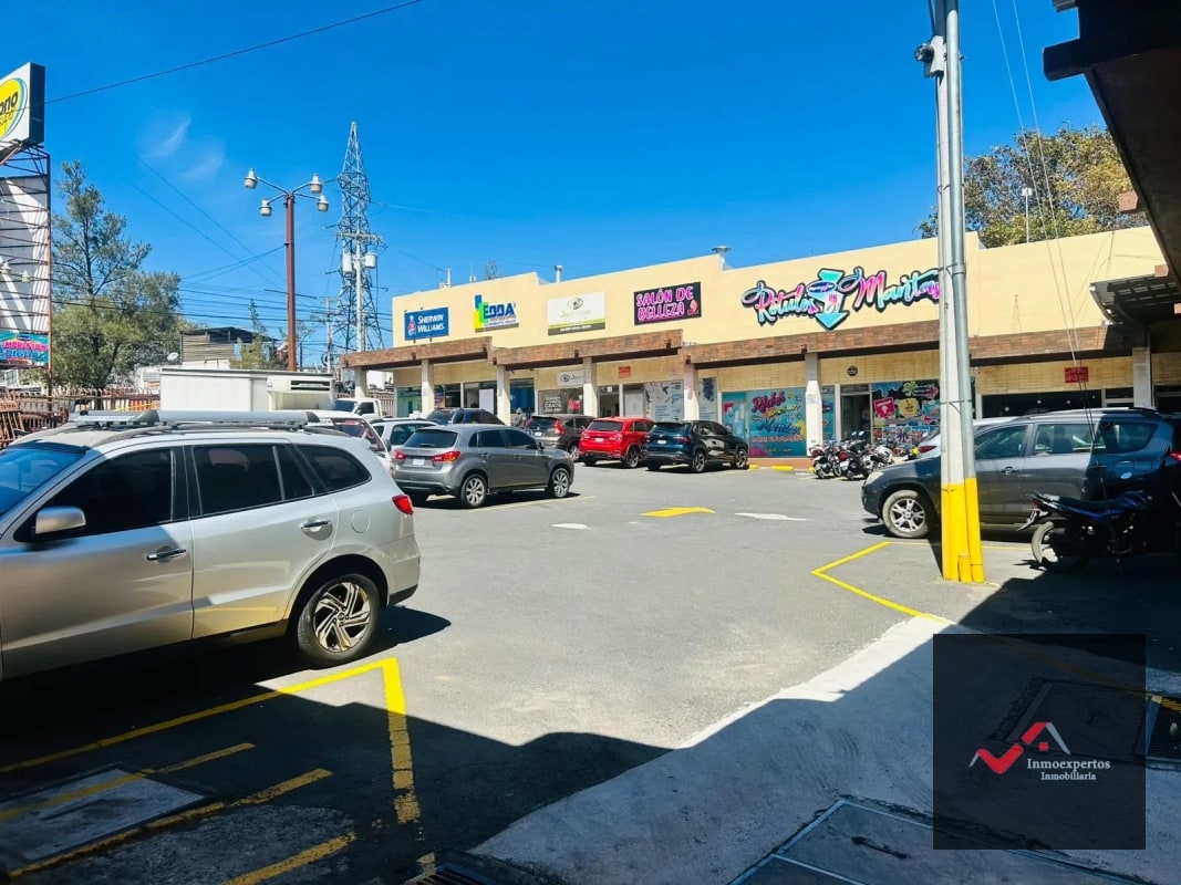 Local en Venta Boulevard Sur, San Cristóbal, Zona 8 de Mixco - 6