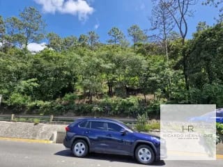 Venta de terreno en Sumpango — Terreno en Venta en San Pedro Sacatepéquez, Sacatepéquez — miniatura 1 de 6