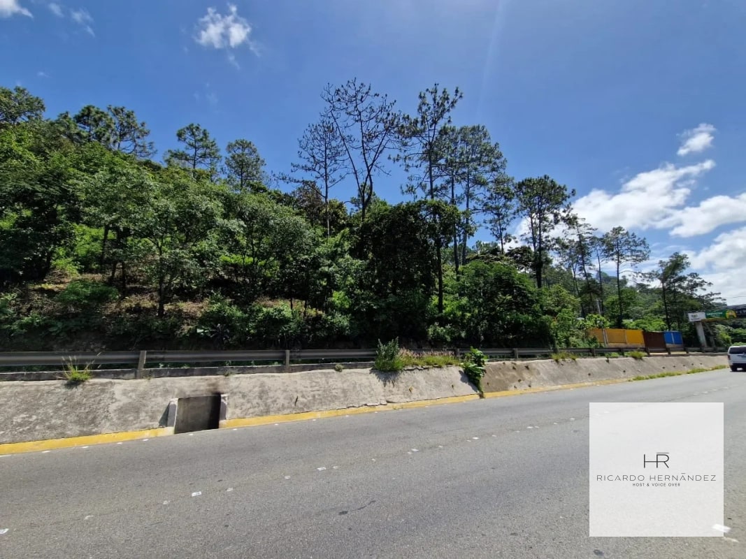 Venta de terreno en Sumpango - 3