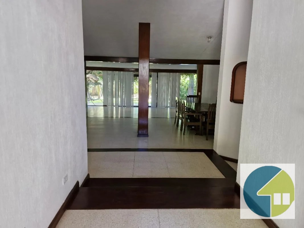 Amplia casa en alquiler km 25 CAES - 10