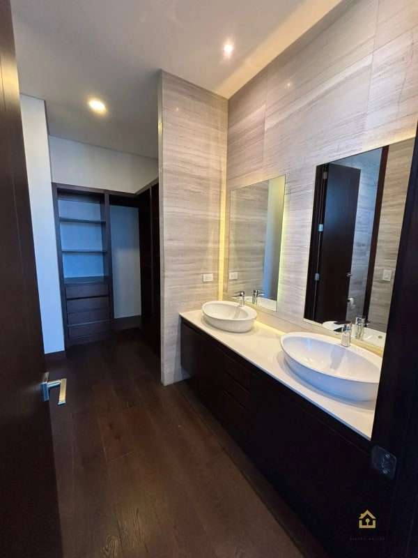 Apartamento de Lujo en Edificio Echo, Zona 14 | 2 Habs + Servicio | Amenidades Premium - 12