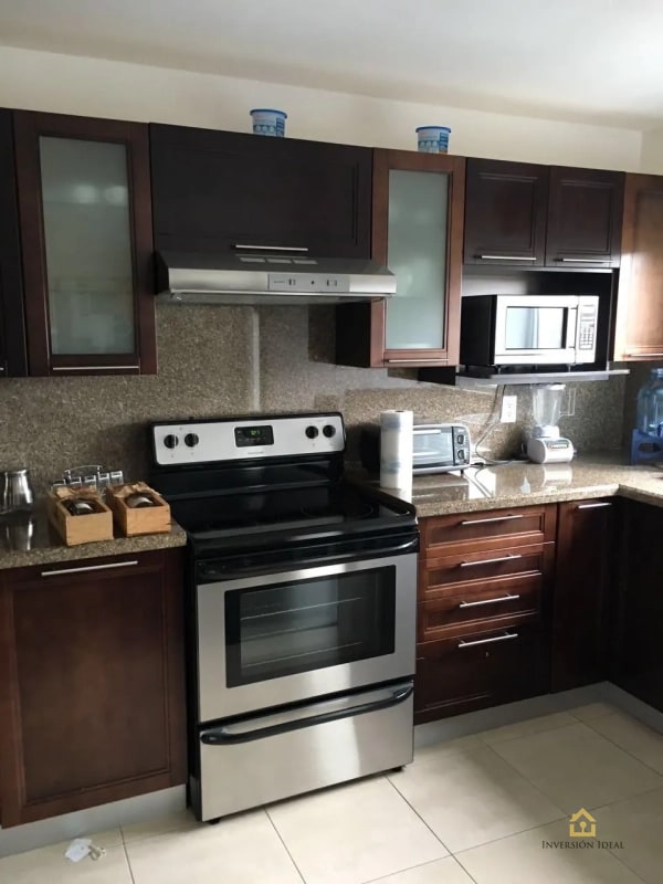 Moderno Apto en Edificio Catania, Zona 14 | 2 Hab + Amueblado – $1,300 - 6