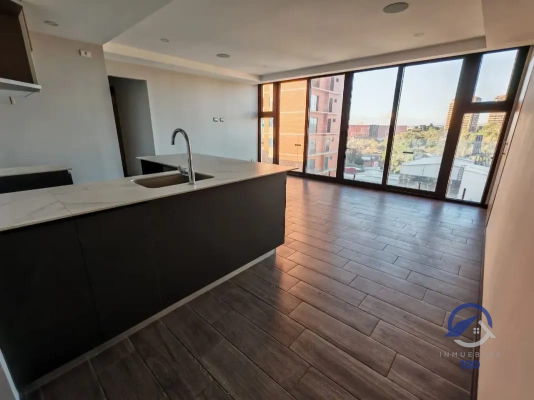 Apartamento en venta en Edificio Niko 10, zona 10 — Apartamento en Venta en Niko 10, Zona 10, Guatemala, Ciudad — foto 7 de 14