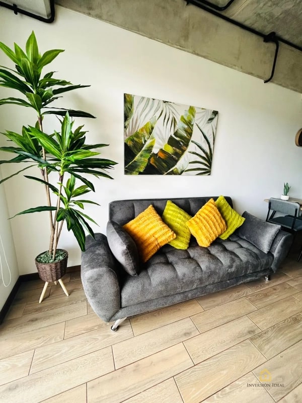 Apartamento Amueblado en Edificio Inara | 2 Hab + 2 Baños | $1,050 - 6