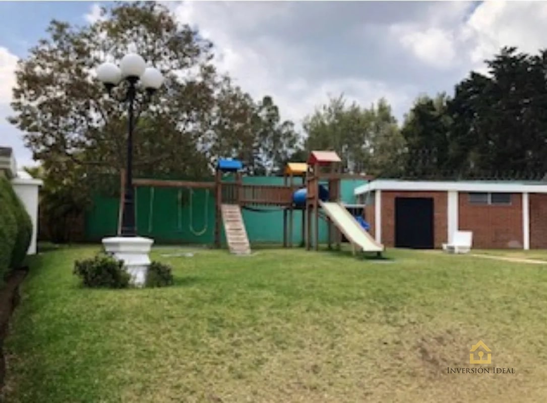 CASA EN RENTA COND. SANTA ANITA 1 | 3 HAB + CHIMENEA Y PISCINA | Q5,700 - 6