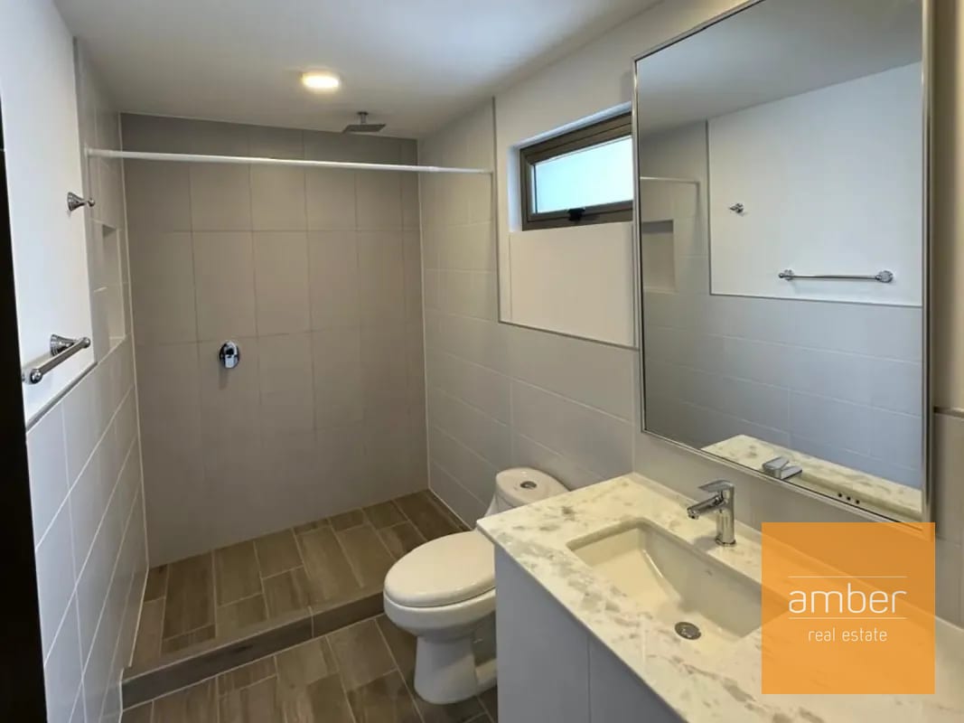 Apartamento en Segheria, Zona 14 — Apartamento en Alquiler en Segheria, Zona 14, Guatemala, Ciudad — foto 8 de 11