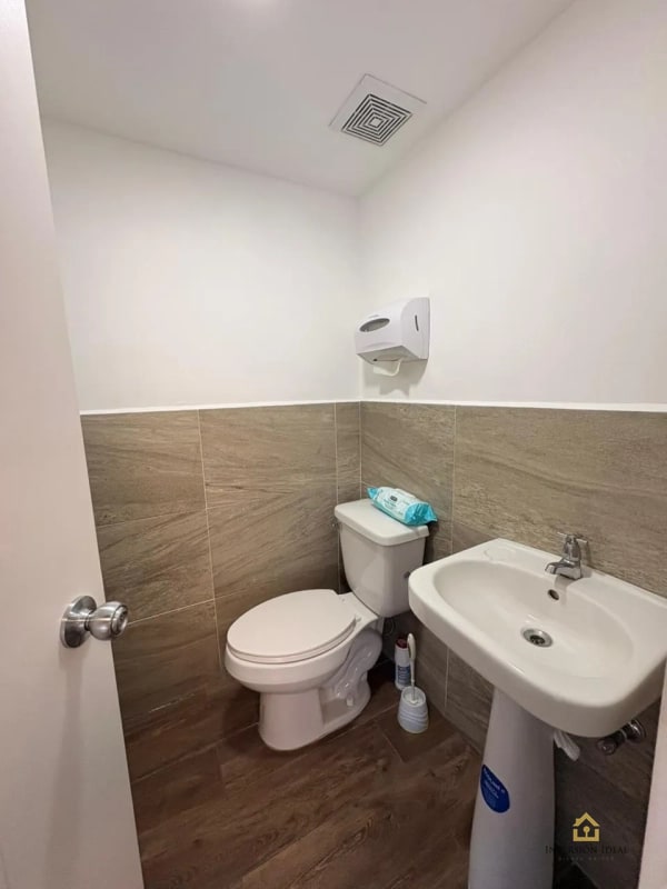 ¡OFICINA PREMIUM $750! Edificio Heidelberg Z9 | 53mts2 | Estilo Empresarial - 1