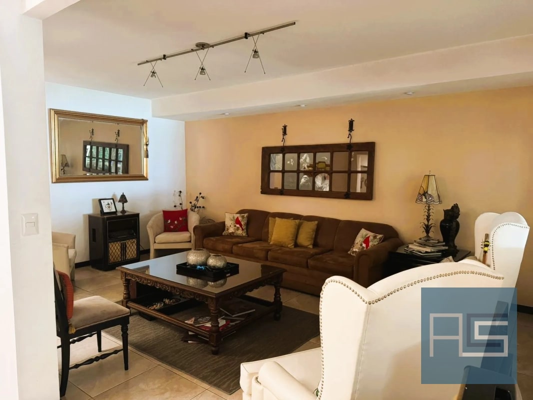 *Casa amplia de 4 hab en VENTA,  La Fontana 2, Carretera a El Salvador* — Casa en Venta en La Fontana II, Carretera a El Salvador, Guatemala, Ciudad — foto 15 de 17