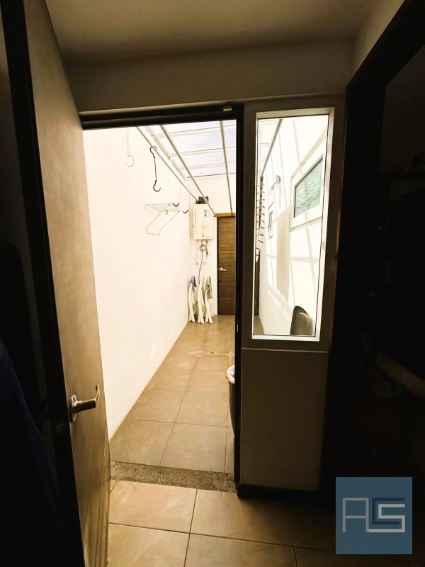 *Casa amplia de 4 hab en VENTA,  La Fontana 2, Carretera a El Salvador* — Casa en Venta en La Fontana II, Carretera a El Salvador, Guatemala, Ciudad — foto 2 de 17