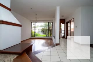 Casa en venta – Carretera a El Salvador, km 16.5 — Casa en Venta en San Miguel Arrazola, Carretera a El Salvador, Guatemala, Ciudad — miniatura 1 de 15