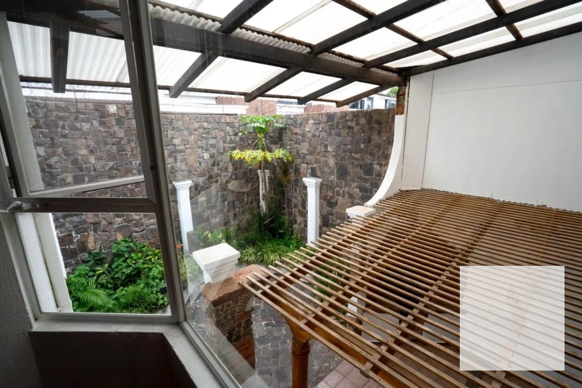 Casa en venta – Carretera a El Salvador, km 16.5 - 4