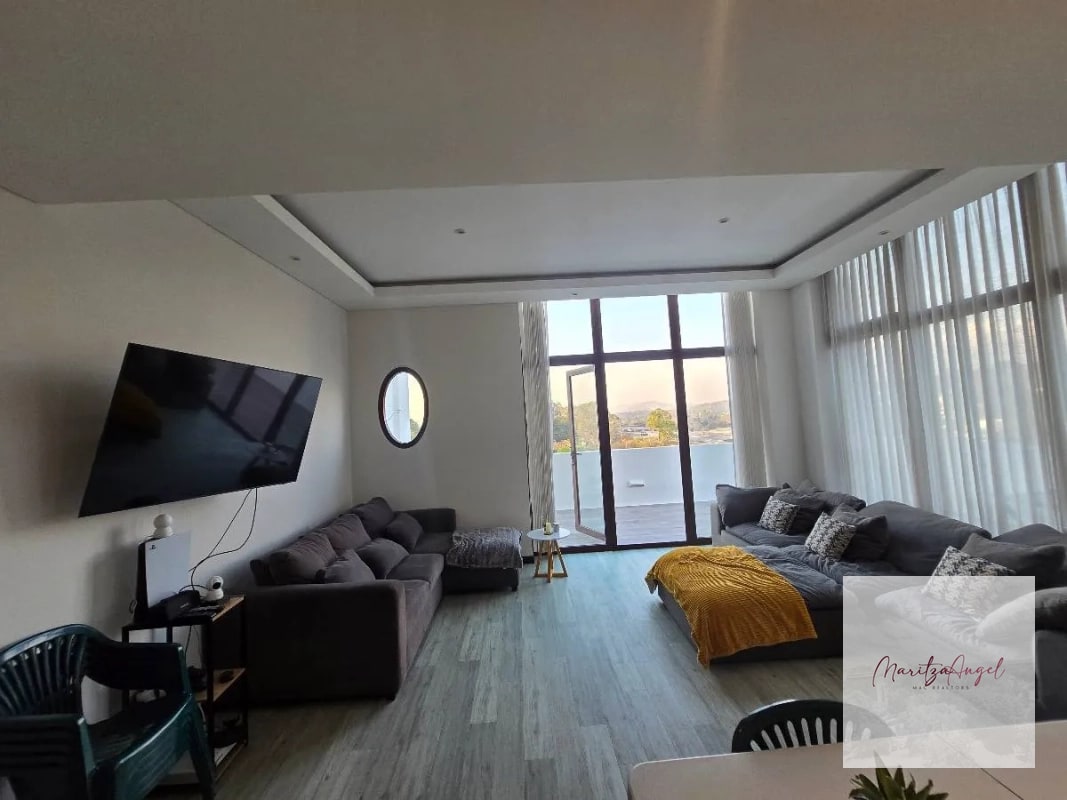 ALQUILER DE APARTAMENTO EN LIRIOS CAYALA ZONA 16 - 6