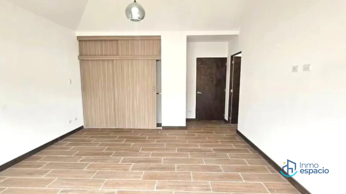 CASA EN VENTA – Prados de Fraijanes, Km. 21.5 Carretera a Fraijanes - 13