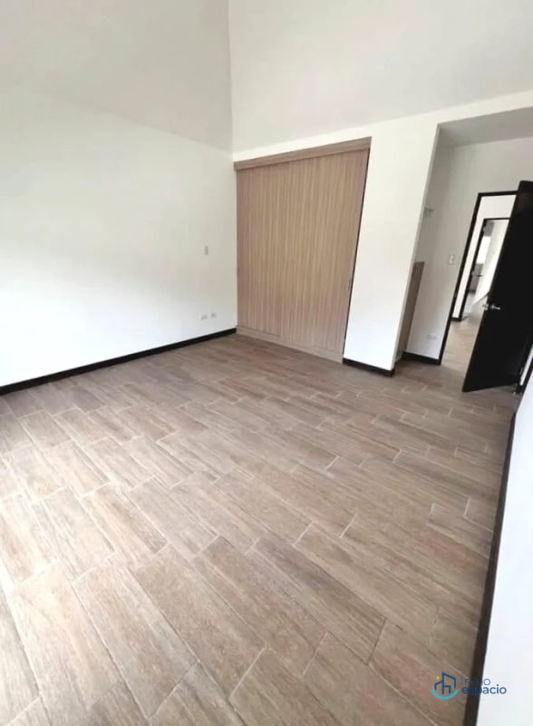 CASA EN VENTA – Prados de Fraijanes, Km. 21.5 Carretera a Fraijanes - 5