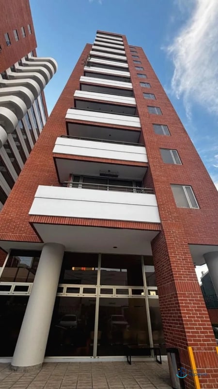 Penthouse en Alquiler – Zona 10 - 16