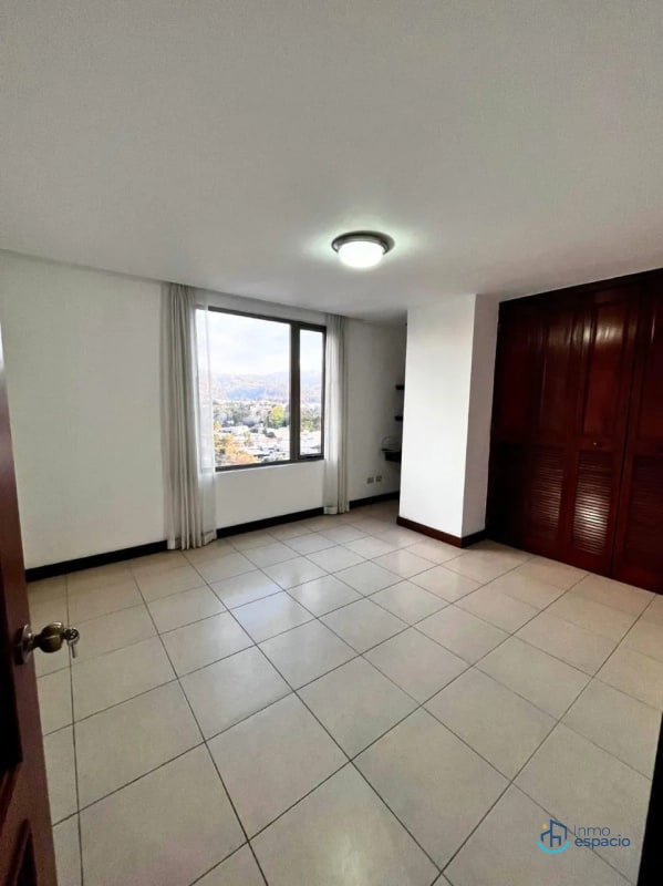 Penthouse en Alquiler – Zona 10 - 12