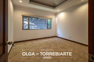 Casa en Villa Serena, Muxbal — Casa en Alquiler en Muxbal, Guatemala, Ciudad — miniatura 5 de 17