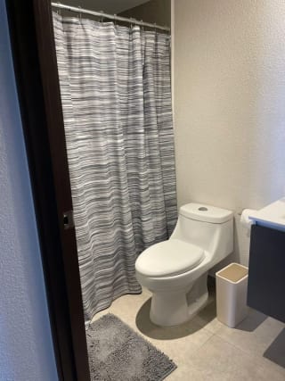 VENTA DE APARTAMENTO EN ZONA 07 PARQUE MATEO 2 DORMITORIOS IDEAL VIVIENDA O AIRBNB CON O SIN MUEBLES  — Apartamento en Venta en Parque Mateo, Zona 7, Guatemala, Ciudad — miniatura 11 de 13