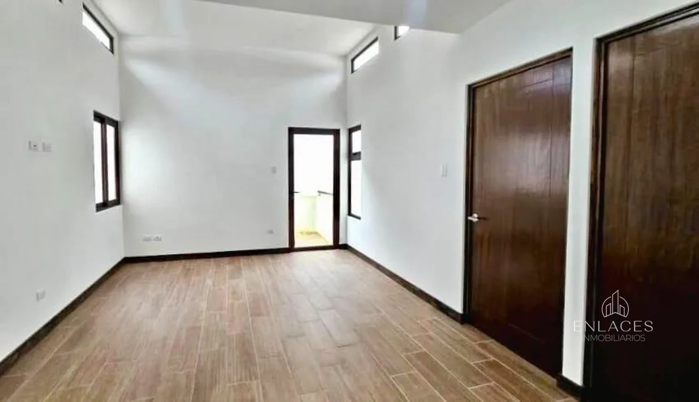 Fraijanes • Casa en Venta • Prados de Fraijanes - 2