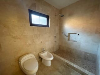 MUXBAL CASA VENTA, 554 MTS2, 3 DORMITORIOS, ESTUDIO O DORMITORIO CON BAÑO COMPLETO $650,000 — Casa en Venta en Muxbal, Guatemala, Ciudad — miniatura 9 de 13