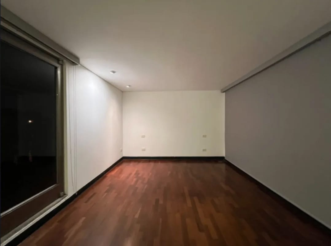 Apartamento en Alquiler | Colonia Oakland | Zona 10 | 2 terrazas amplias — Apartamento en Alquiler en Zona 10, Guatemala, Ciudad — foto 4 de 7